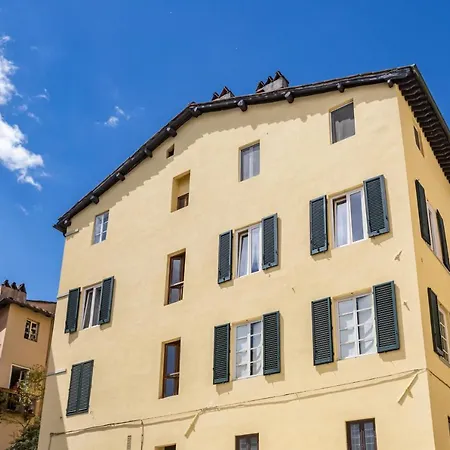 & Modern Apt W/ Netflix-amazon Prime Apartment *