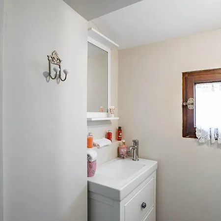 Apartment & Modern Apt W/ Netflix-amazon Prime Lucca